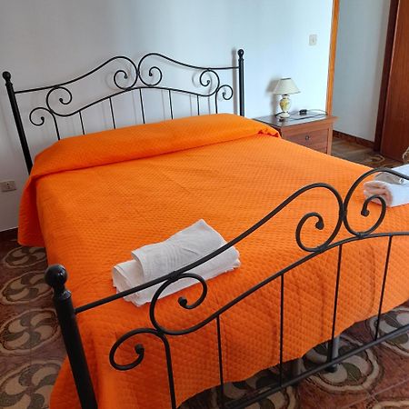 Hotel California Мілаццо Номер фото