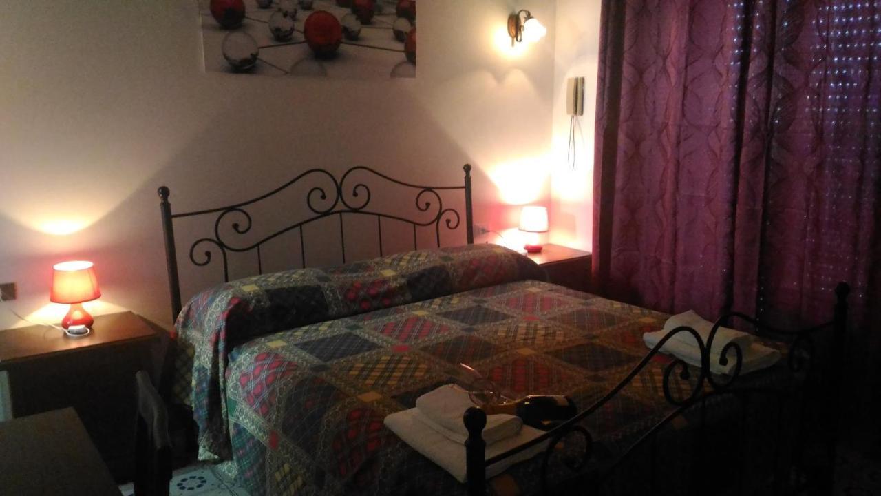 Hotel California Мілаццо Екстер'єр фото