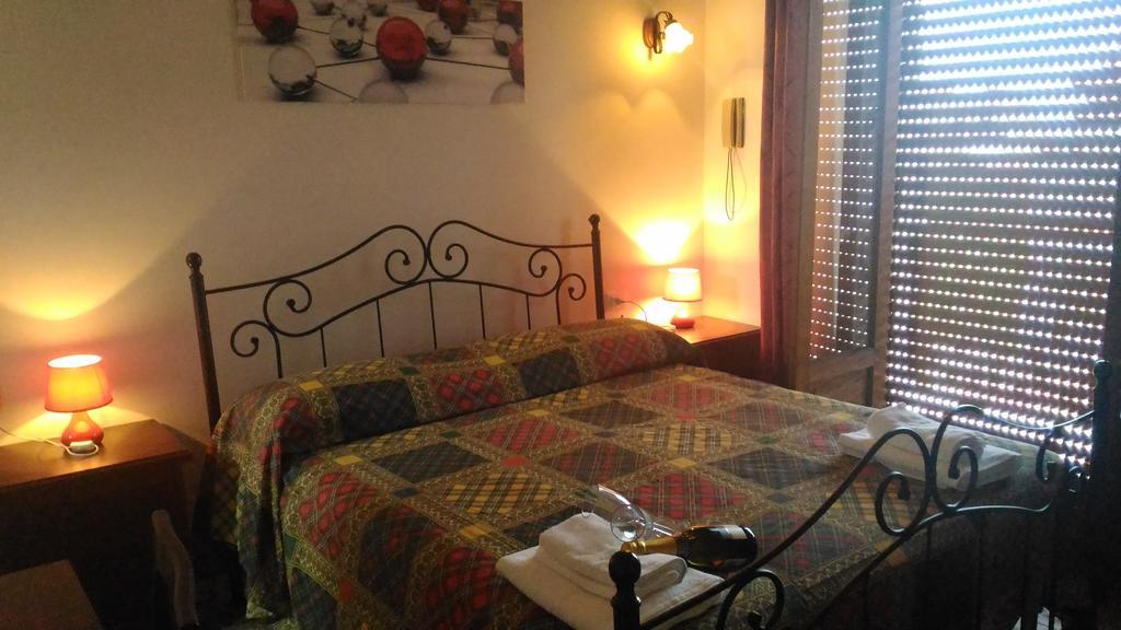 Hotel California Мілаццо Екстер'єр фото